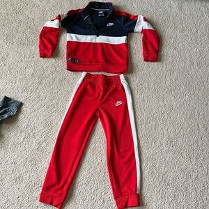 Boys Nike half zip tracksuit size 7